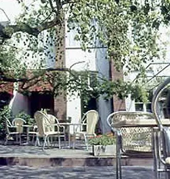 Hotel Restaurant La Sonnerie Son en Breugel